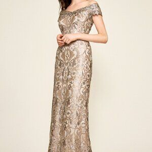 MWT Tadashi Shoji Harford Sequin Gown NWT Size 4